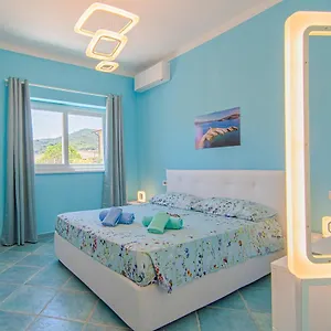  Apartment Mare